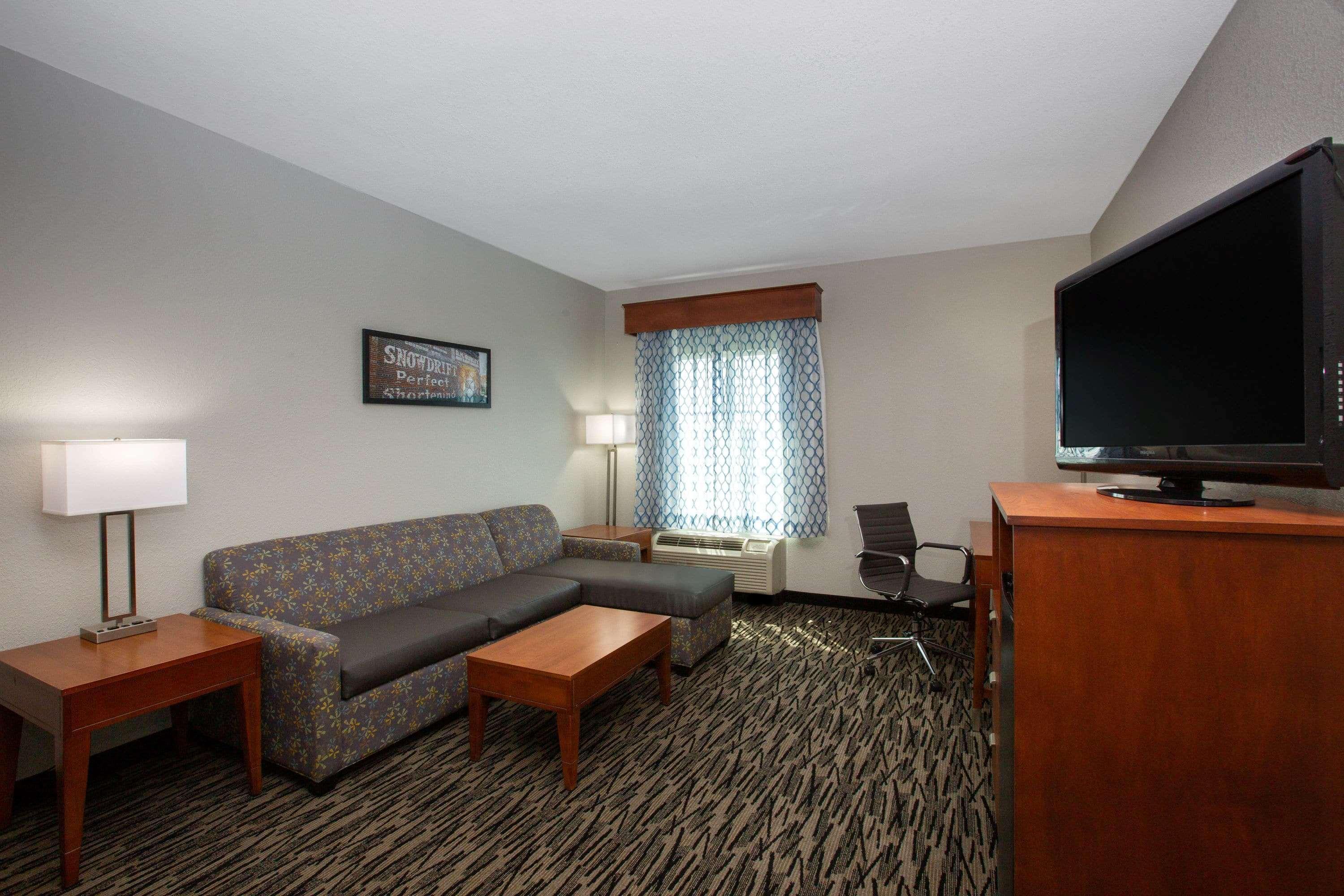 Hotel La Quinta By Wyndham Tupelo Exteriér fotografie