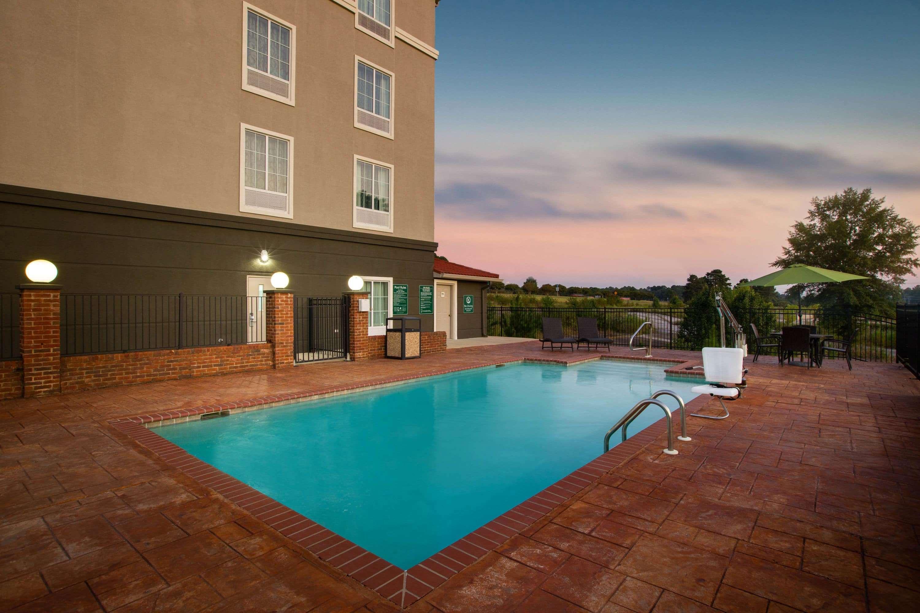 Hotel La Quinta By Wyndham Tupelo Exteriér fotografie
