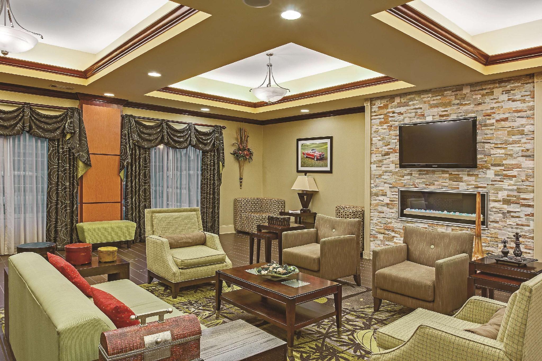 Hotel La Quinta By Wyndham Tupelo Exteriér fotografie
